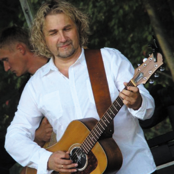 CEZARY MAKIEWICZ
